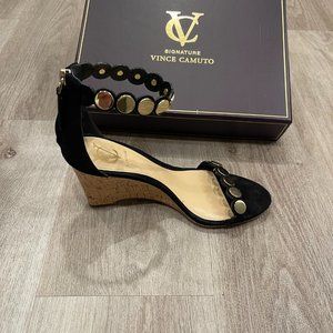 Vince Camuto Women's VC Signature VI-Edolie Nero Amalfi Sandal's
